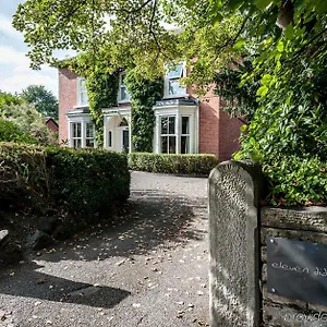 4* Hotel Eleven Didsbury Park